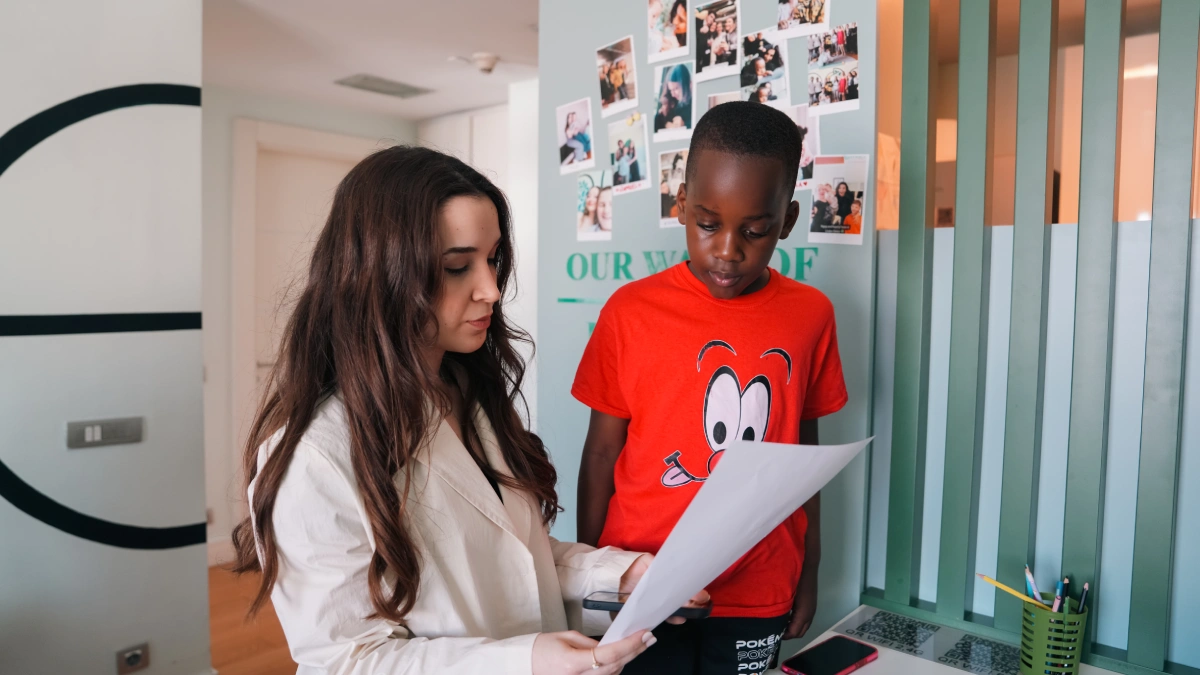 Autism Schools or Homeschooling: Which Is Best for Your Child?