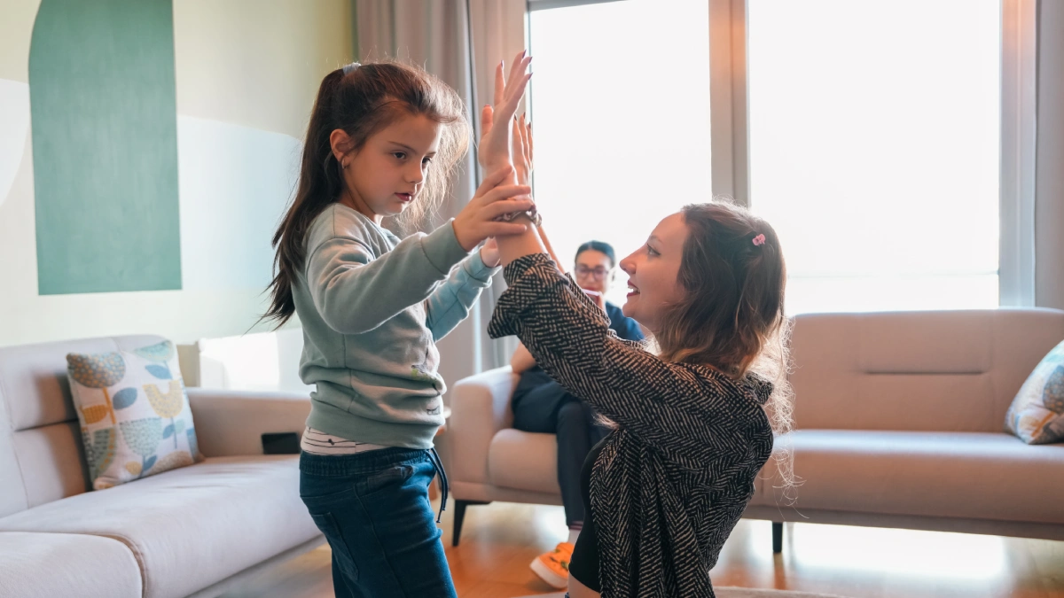 Predarea conceptului de spațiu personal copiilor cu autism: strategii blânde pentru viața de zi cu zi