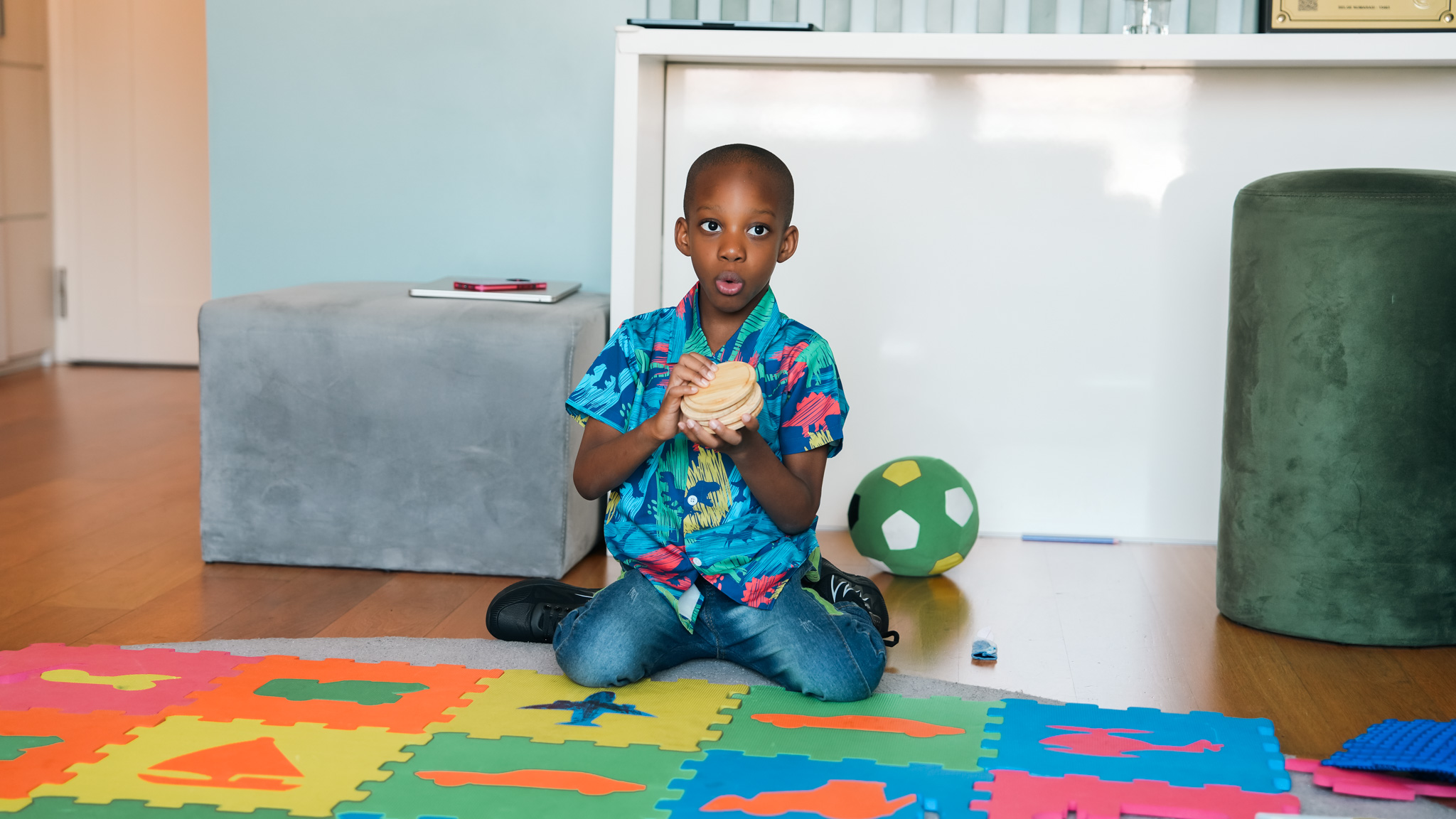 How to Use PECS at Home: A Parent’s Guide to Communication in Autism